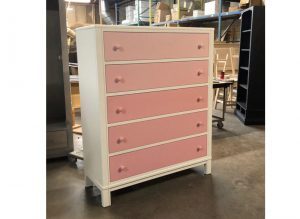Urbana Solid Wood Chest-02